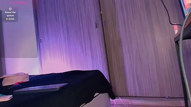 dreamsussi online show from February 28, 2:00 am