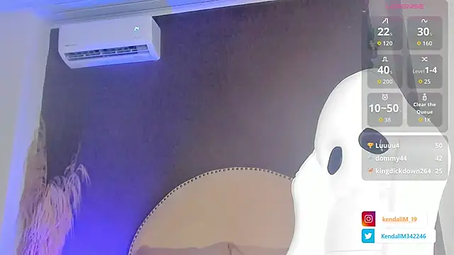  Kendall 19 online show from November 25, 8:09 pm