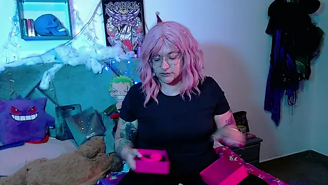 XxGreenGoodxX online show from December 17, 11:20 pm