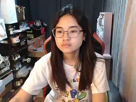 urhoneybunny25 online show from October 10, 11:09 pm