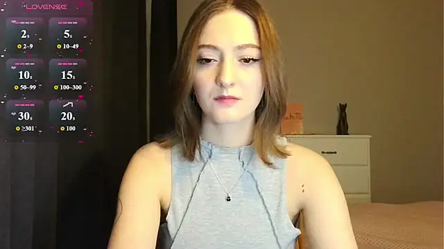 white liillyy online show from March 30, 9:25 pm