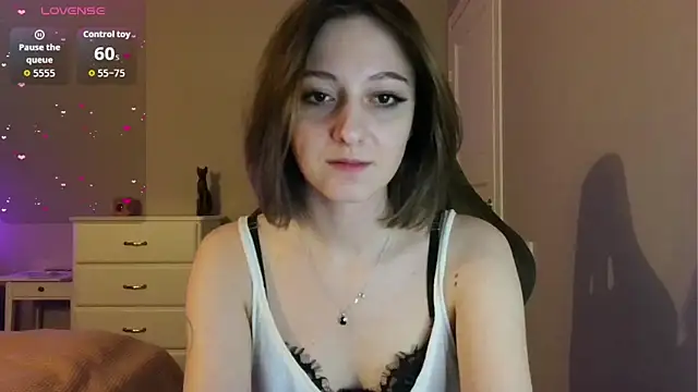 white liillyy online show from May 27, 9:23 pm
