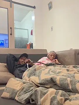 BBCStrongD online show from November 17, 10:05 am