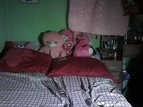 BigClit Ayana online show from October 4, 9:08 pm