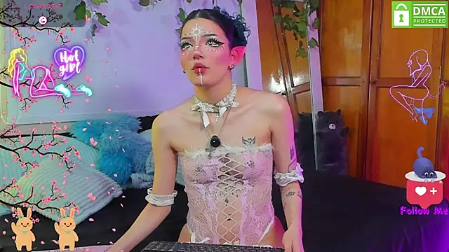 Bluedarkelf888 online show from April 18, 11:48 pm