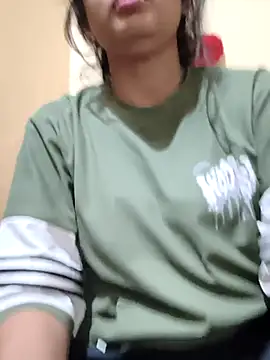 RAYI Queen 2 online show from February 15, 9:47 pm