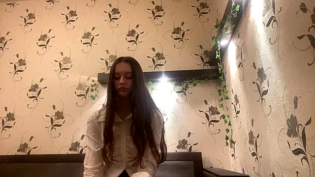Snapshot of AshleyEady chatting on October 14, 9:50 pm AshleyEady online show from October 14, 9:50 pm