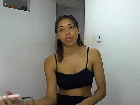 MeganAndMaxxh online show from October 3, 2:38 am