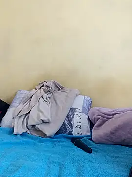 Prettyboobiesx online show from November 3, 5:33 am