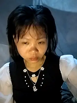 LinhNa999 online show from March 17, 2:04 am