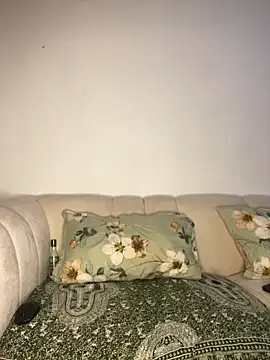 TinaFavourite online show from December 20, 11:20 pm