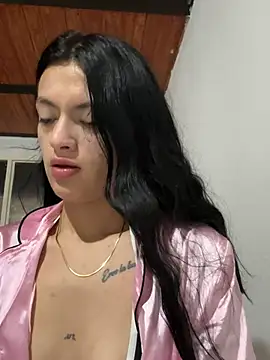 LiaCollings online show from February 20, 11:45 am