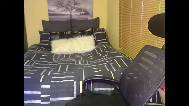 NawtyLisa online show from March 20, 10:03 pm