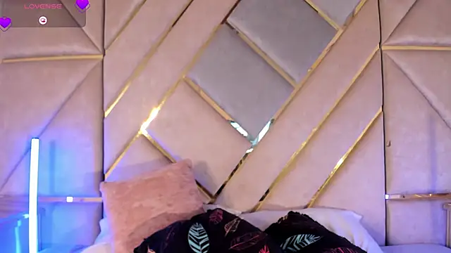 Angellit Afrodita  online show from March 29, 10:58 am