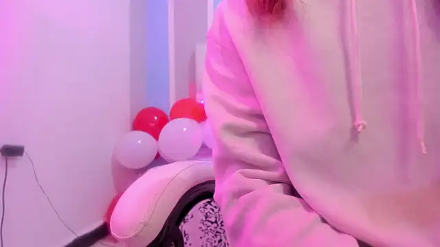 MilkWhore1 online show from February 22, 7:37 pm