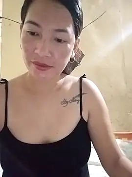 wildxxxGia online show from October 29, 2:53 pm