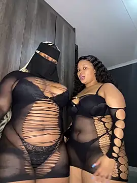 Thick Ass Barbiie online show from April 11, 7:50 pm