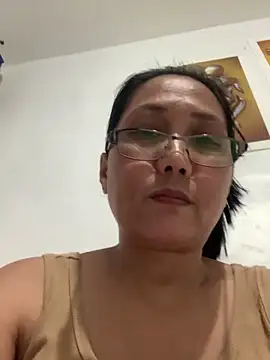 nhayasquirt online show from April 25, 10:18 am