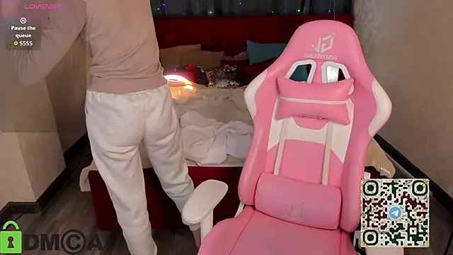 Mia E1fie online show from January 19, 1:13 am