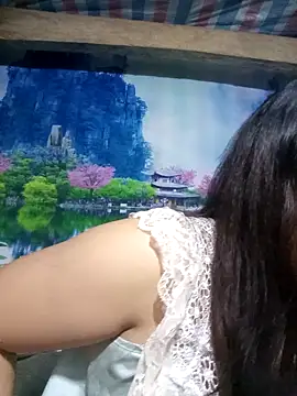 PhamPhung online show from March 14, 2:51 pm