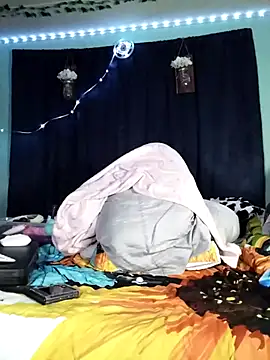 Purple2StayThnxx online show from November 7, 11:20 pm