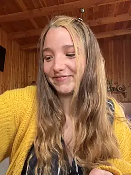 Snapshot of sashapulse chatting on September 11, 2:39 pm sashapulse online show from September 11, 2:39 pm