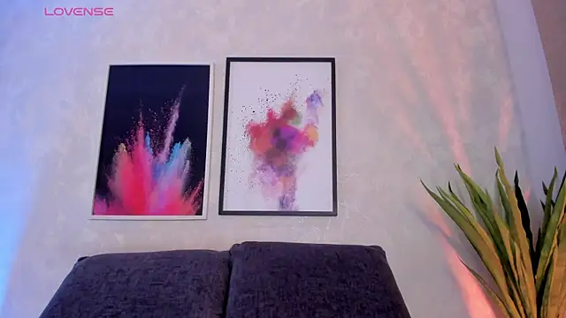 Keira Corleone online show from December 4, 10:32 pm