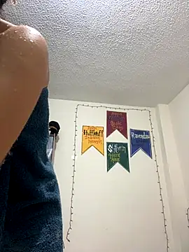 Sallem Pink online show from October 28, 11:49 am