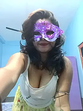 Naughty-Chaaya online show from December 2, 6:43 pm