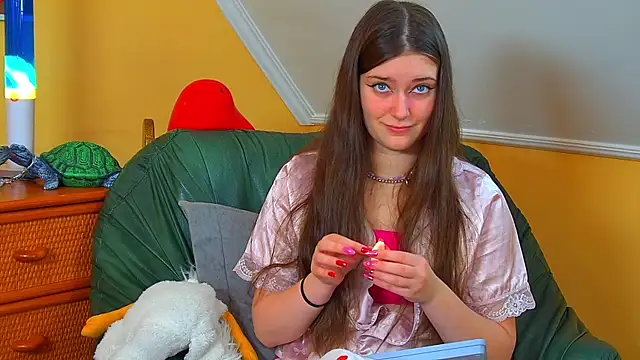 JessicaJewells online show from February 15, 7:11 am