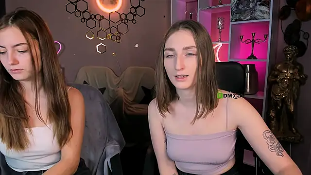 eva smiith  online show from November 17, 6:58 am