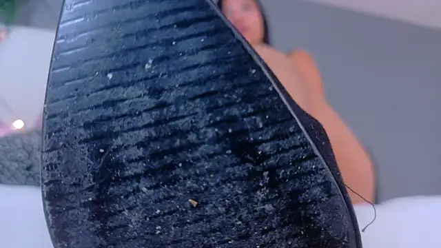 RiriiBrunette   online show from April 3, 7:45 pm