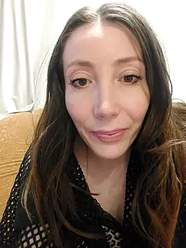 HellaryTourent online show from February 11, 5:58 pm