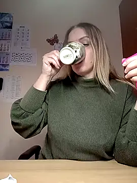 Ami Foxy online show from February 25, 7:40 am