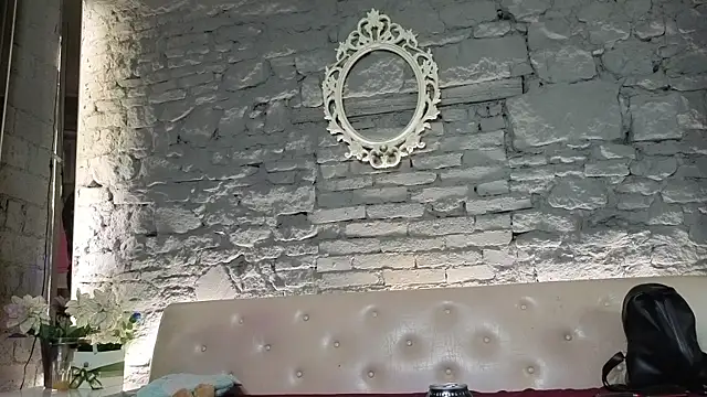 shygurl18 online show from September 18, 10:14 am