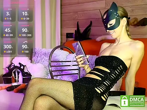 Snapshot of linaadvance chatting on October 13, 3:42 am linaadvance online show from October 13, 3:42 am