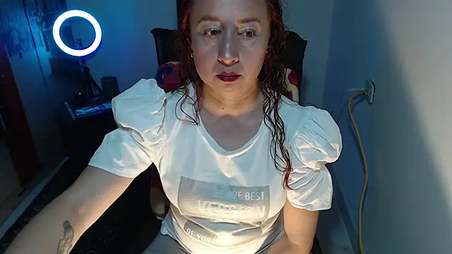 Milf Valeria online show from September 24, 3:22 pm