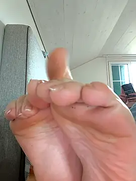 Teafeet online show from March 11, 10:08 am