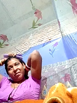 Savita992 online show from December 13, 8:48 pm