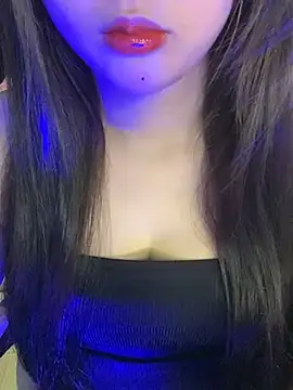 Linhtruong  online show from April 1, 4:13 am