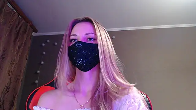 Snapshot of Iris_lave chatting on October 21, 4:11 pm Iris lave online show from October 21, 4:11 pm