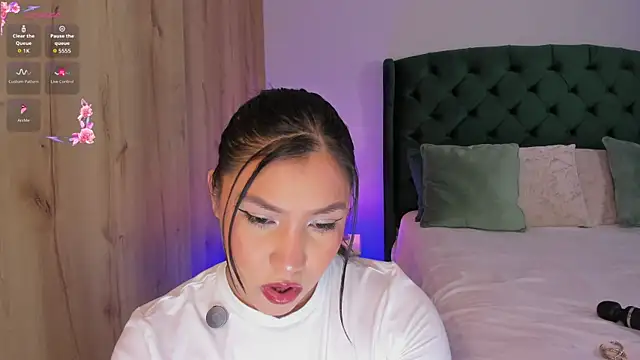 naughty fun room online show from March 29, 11:04 pm