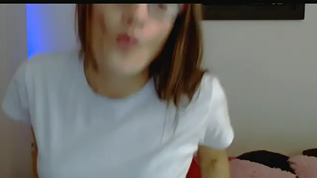 Camila-ventura online show from May 22, 12:36 pm