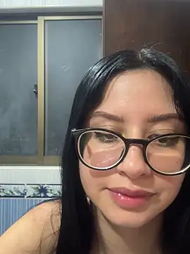 lucy grey25 online show from December 18, 1:21 am