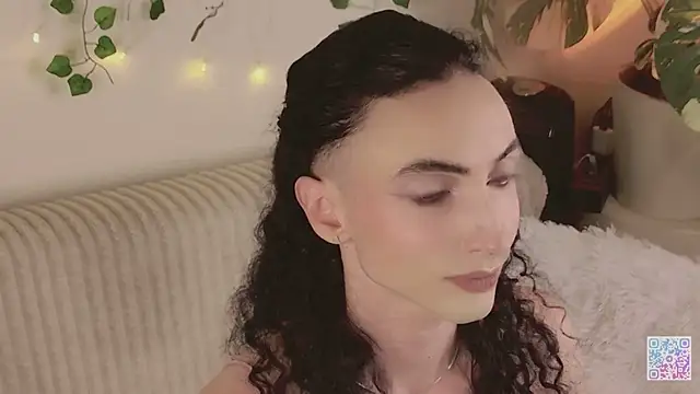 Queen of tease online show from July 28, 3:48 am
