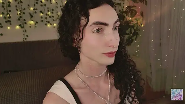 Queen of tease online show from July 8, 3:42 am