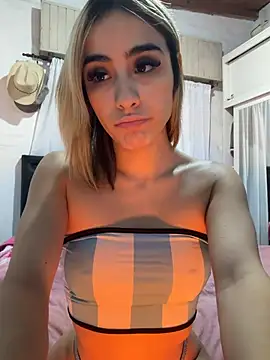Babylovetiernax online show from July 18, 11:40 pm