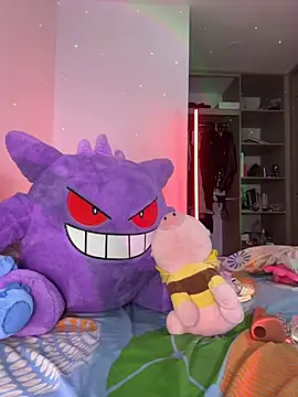 Sharon Black online show from February 17, 3:00 pm