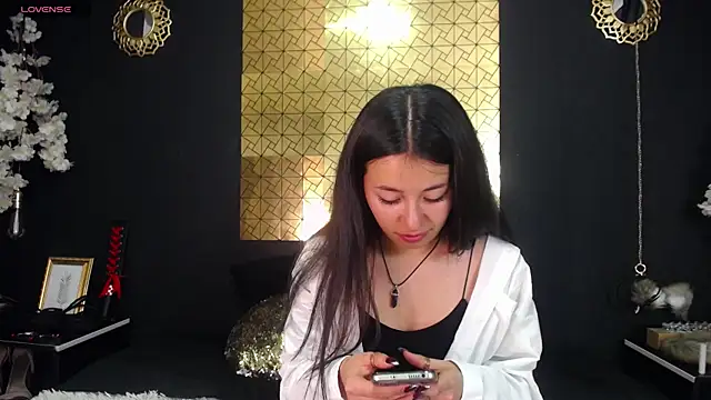 Lollyshine  online show from December 15, 11:32 pm