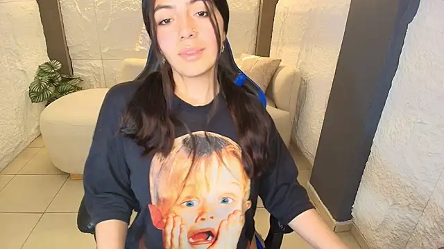 cami goddess r online show from November 24, 7:38 pm